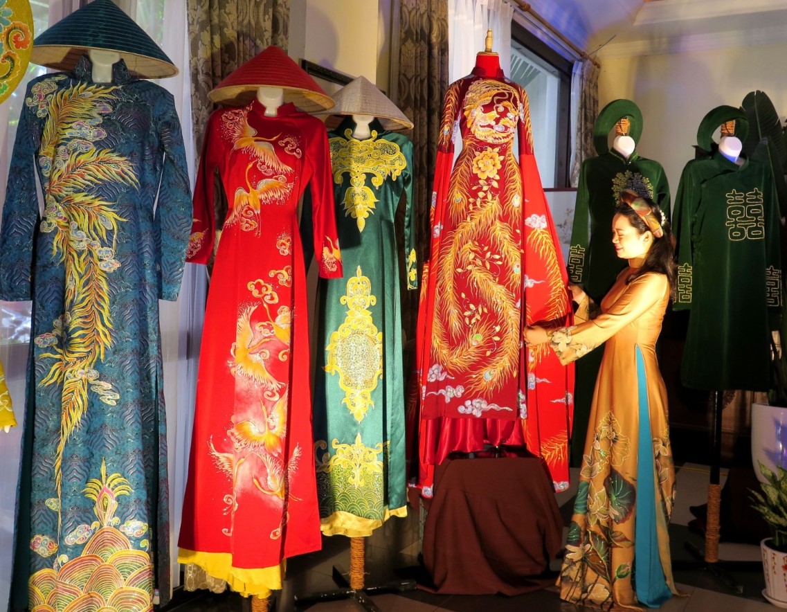 Áo dài truyền thống đẹp